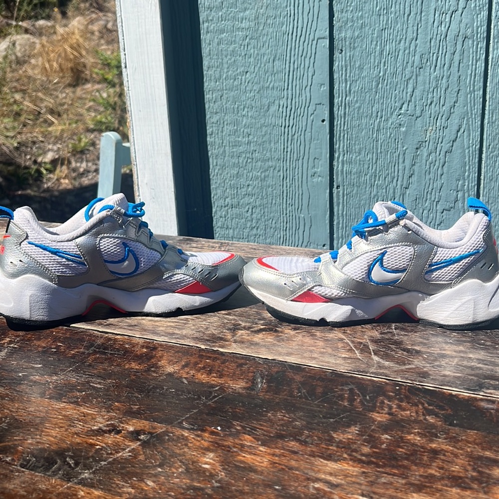 Nike Air “Heights” lightweight running shoes all day everyday comfort clean sz 8 - Picture 4 of 11